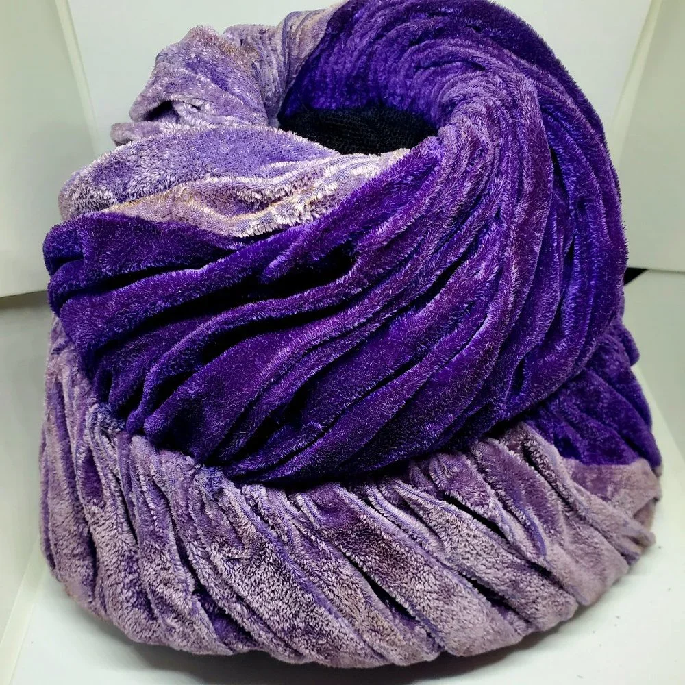 Vintage Crushed Velvet Light and Dark Purple Cloche Flapper Hat Ladies Womens